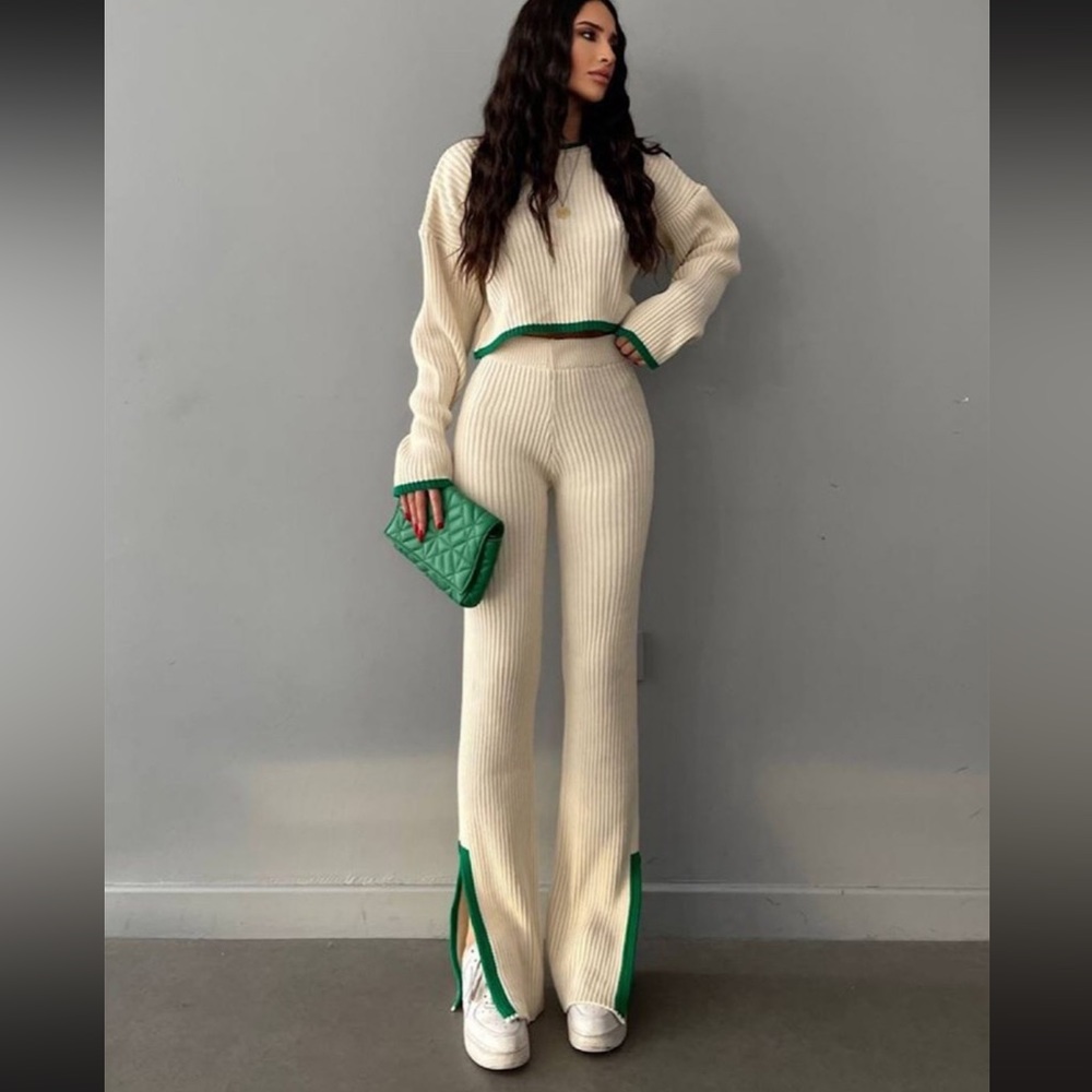 Cream n’ Green 2-Piece